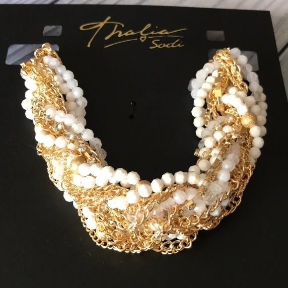 ✅3X Host Pick✅ White Torsade Tower Necklace - Picture 2 of 6